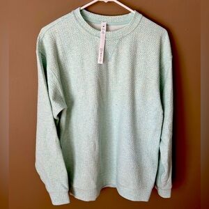 Lululemon textured blue women’s pullover size 8